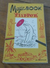 vintage livre Magic book, coloriages FLIPPER le dauphin an 1969