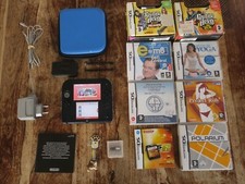 console NINTENDO 2DS  noire et bleue + 8 jeux + sacoche + chargeur + accessoires