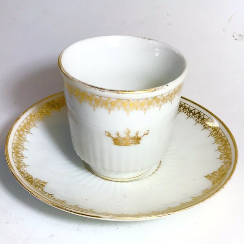 Rare tasse orné couronne - rare,