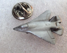pin's vintage armée  aviation