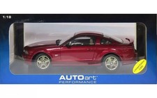 AUTOart 1/18 Ford Mustang GT