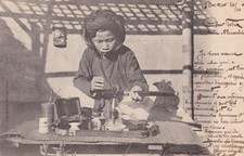Tonkin Fumeur d'opium préparant sa pipe Vietnam Indochine opium smoker Indochina