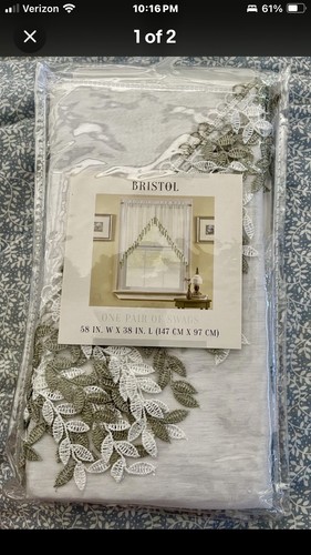 Nwt pair macrame swag - nwt,