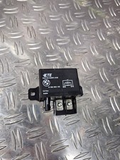 RELAIS DE PRÉCHAUFFAGE BMW X6M (F86) SUV 4.4i V8 Turbo 32V (S63-B44B) 9198302