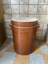 Ancien gros pot à conserve en