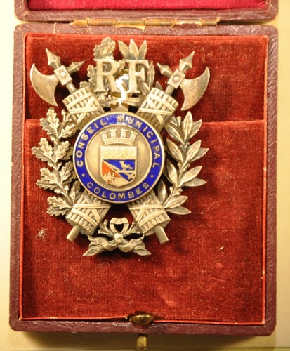 Insigne fonction colombes - insigne, de