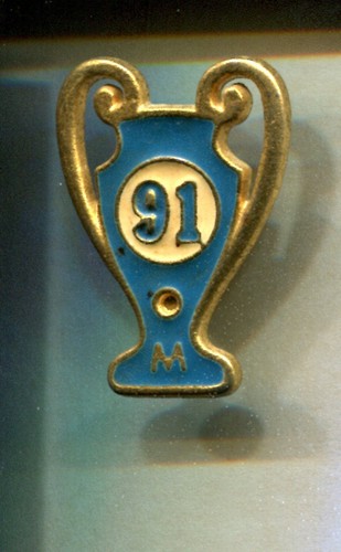 Rare pins pin football - rare, pin's