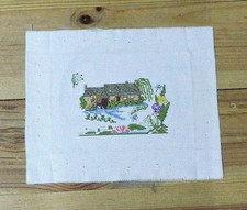 VTG Point de Croix Cottage Champêtre Broderie Terminée Décoration Murale 28x23cm