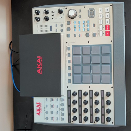 Akai mpc special edition - special,