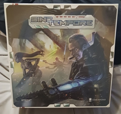 Sine tempore jeu - , société
