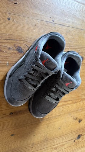 Jordan flight court - jordan,