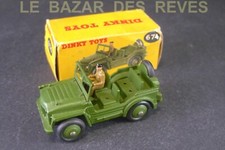 DINKY TOYS GB. AUSTIN CHAMP . REF: 674. + Boite.