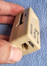 Filtre Belkin ADSL / VDSL / XDSL Box internet fiche gigogne mâle femelle RJ-11