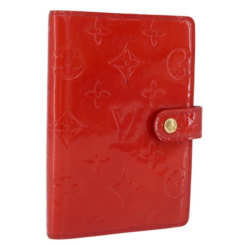LOUIS VUITTON Monogram Vernis