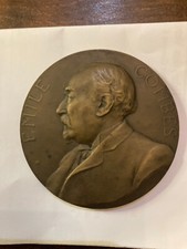 SUPERBE MEDAILLE EN BRONZE EMILE COMBES LE CORPS REPUBLICAIN 1905 SUP