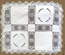 MAGNIFIQUE NAPPERON CENTRE DE