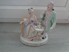 STATUETTE COUPLE MARQUIS MARQUISE PRENANT UN CAFE EN  PORCELAINE  JAPAN