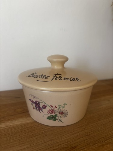 Joli beurrier eau décor - beurrier, À