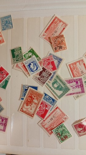 Lot timbres algerie - 45,