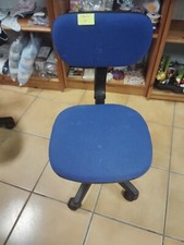 Chaise de bureau bleu
