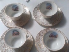 4 anciennes et rare porcelaine