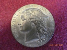 MÉDAILLE DE TABLE CONCOURS