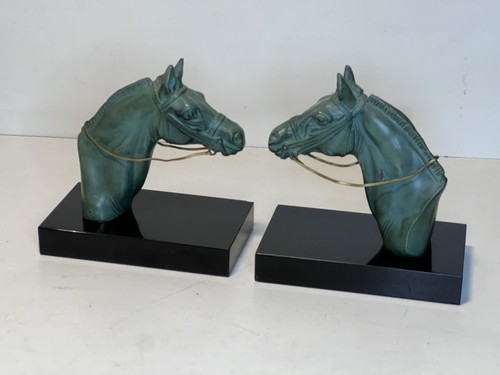 Serre livre art - deco, chevaux
