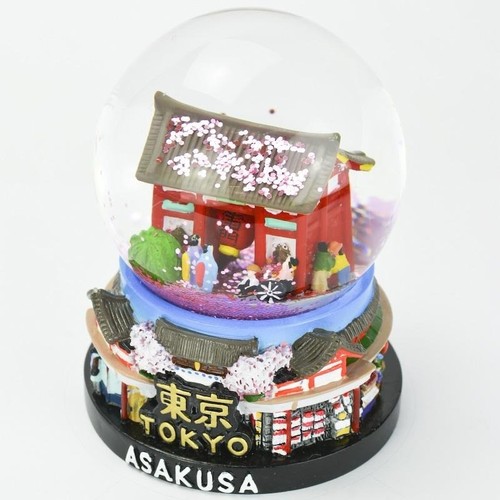 Boule neige japonaise faite - à,