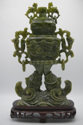 Vase balustre couvert chinois