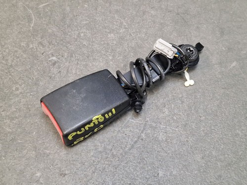 Attache ceinture sécurité