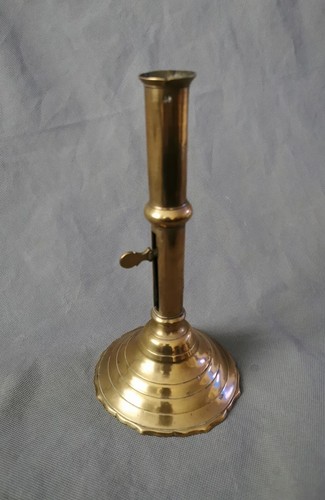 Bougeoir système à - système,