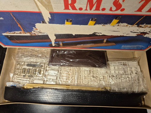 350 revell rms - revell, cm
