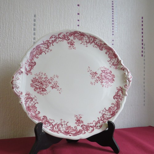 Plat gâteau en - a,