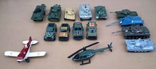 LOT JOUETS véhicules militaires TANK hélicoptère différentes marques pour pièces
