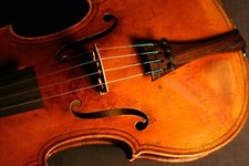 FINE ANTIQUE FRENCH VIOLIN OF
