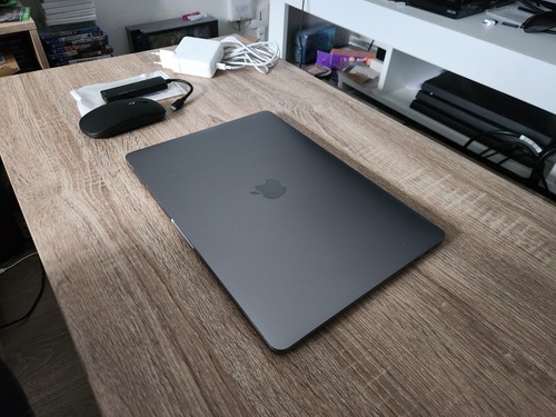 Macbook pro touch - pro, acheté
