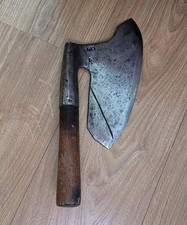 Art populaire/Outils anciens - Belle hache à bûcher de sabotier avec marque