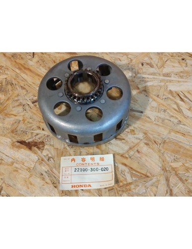 Cloche embrayage neuve cb750 - cloche,
