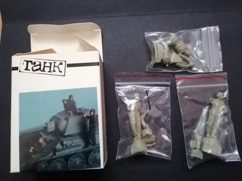 Figurines tank 35ème - figurines,