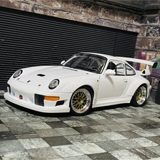 1/18 UT els Porsche 911 (993)