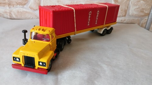 Corgi toys camion mack - toys,