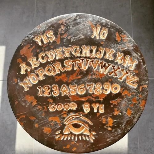 Table ouija - table,
