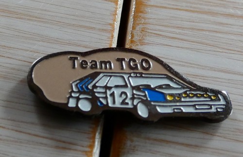 Beau petit pin voiture - petit,
