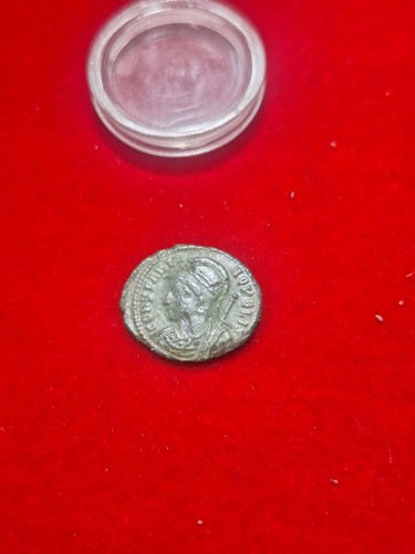 Commemorative nummus follis - commemorative,