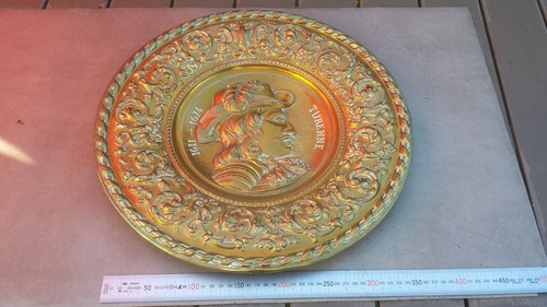 Ancienne grande assiette