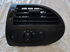 Grille d'aération latérale