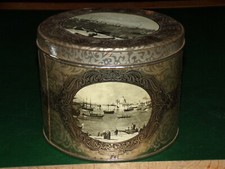 ancienne boîte à biscuit