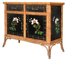 Buffet japonisant en bambou et