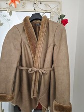 manteau femme - 42 - veste - marron clair - avec ceinture - 2 poches - très bon 