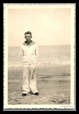 Photo, WW2, Matrose Wilke, Portrait au bord de la mer 28.7.1942, 5026-1335*